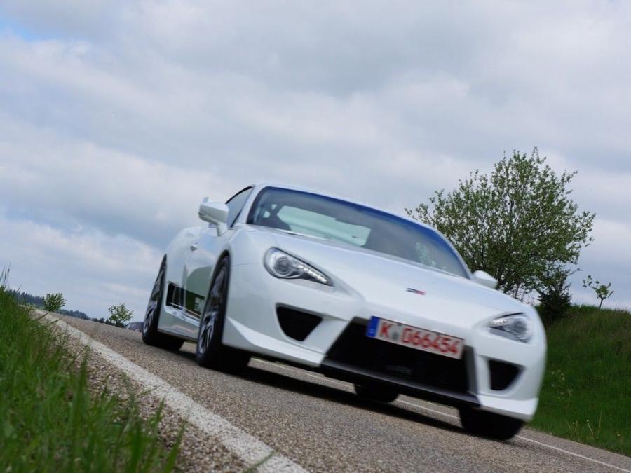  Toyota GT 86 Concept by Gazoo Racing 2012 года  (фото 19 из 21)